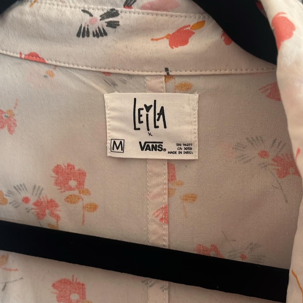 Vans size medium - Picture 3 of 3